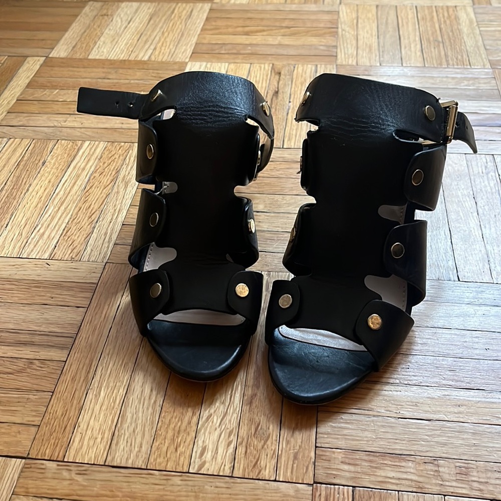 vince camuto sandals